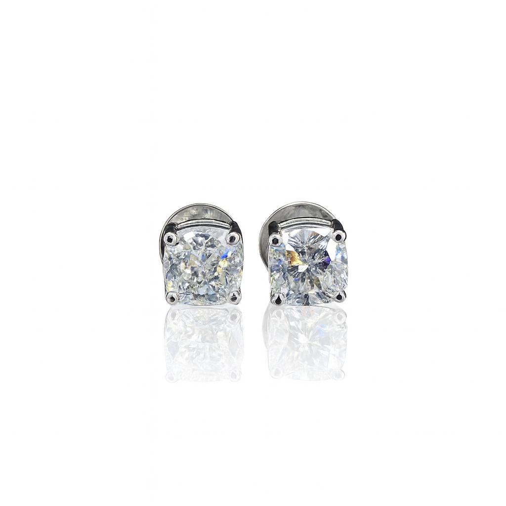 La DiaMantés | Lustre Cushion-Cut Stud Earrings