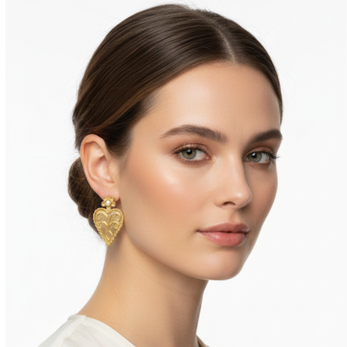 La Diamantes | Golden Heart Filigree Bloom Earrings