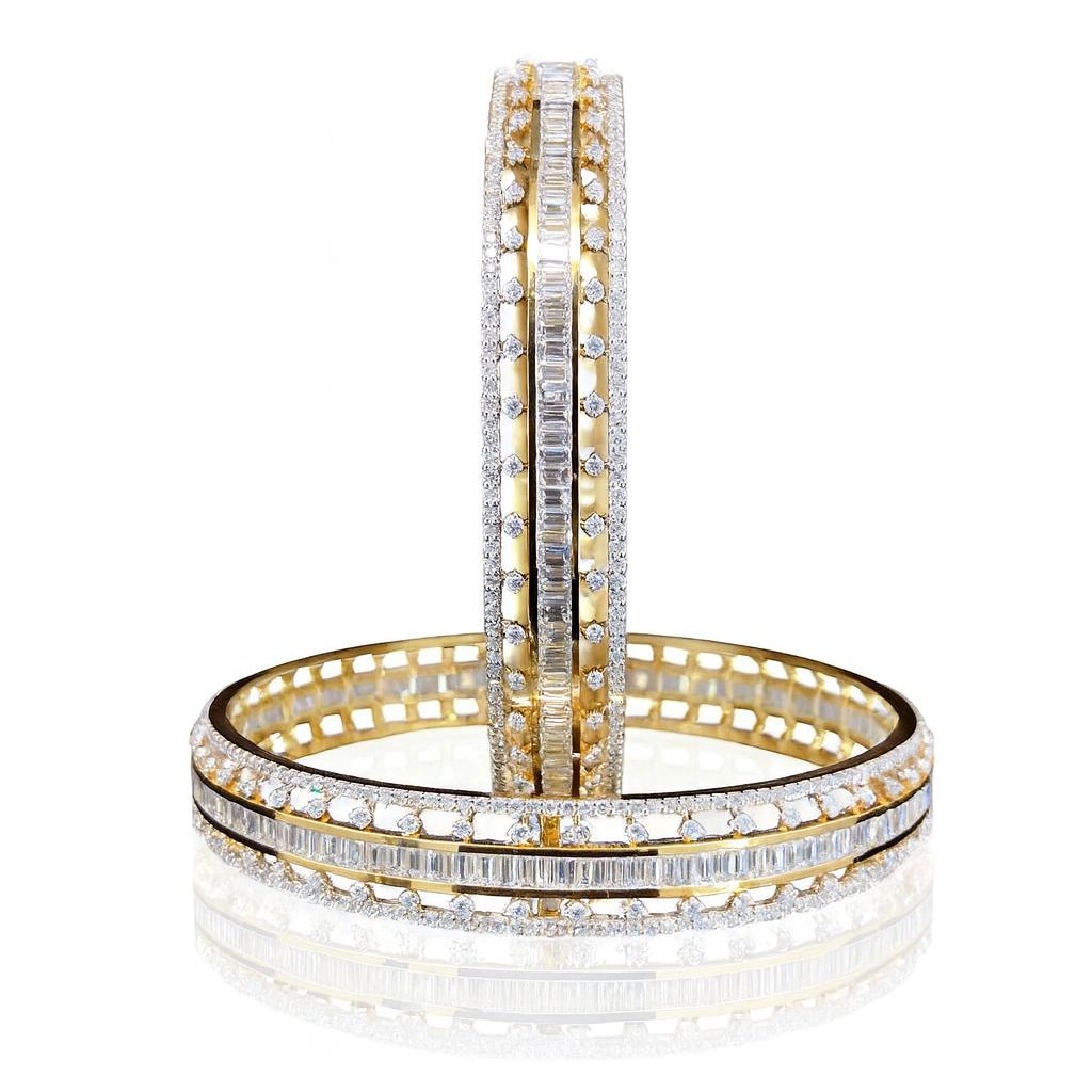La DiaMantes | Imperial Glow Gold & Diamond Bangles