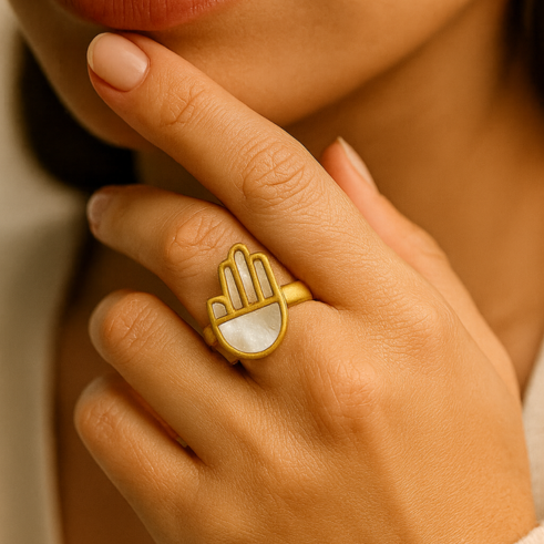 La Diamantes | Guardian Hand Gold-Plated Silver Ring