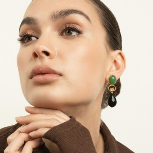 La Diamantes | Green Quartz & Black Onyx Regal Drop Earrings