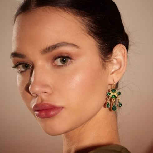 La Diamantes | Green Glass Drop Charm Earrings