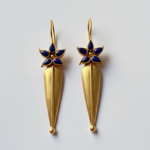La Diamantes | Lapis Petal Elegance Earrings