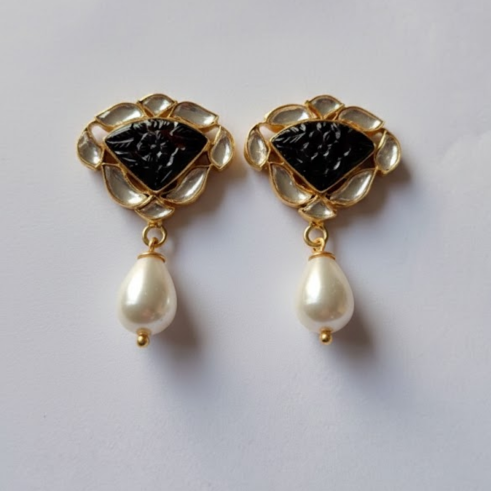 La Diamantes | Black Onyx Carved Drops with Zircon Halo & Pearl Accent
