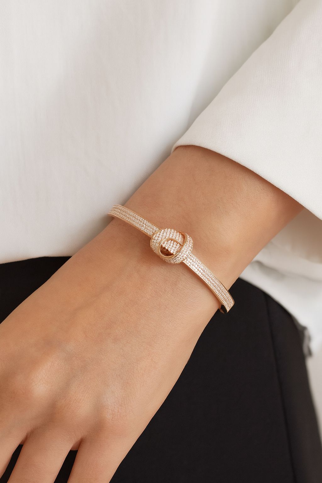 La DiaMantés | The Eternal Bond Diamond Bracelet