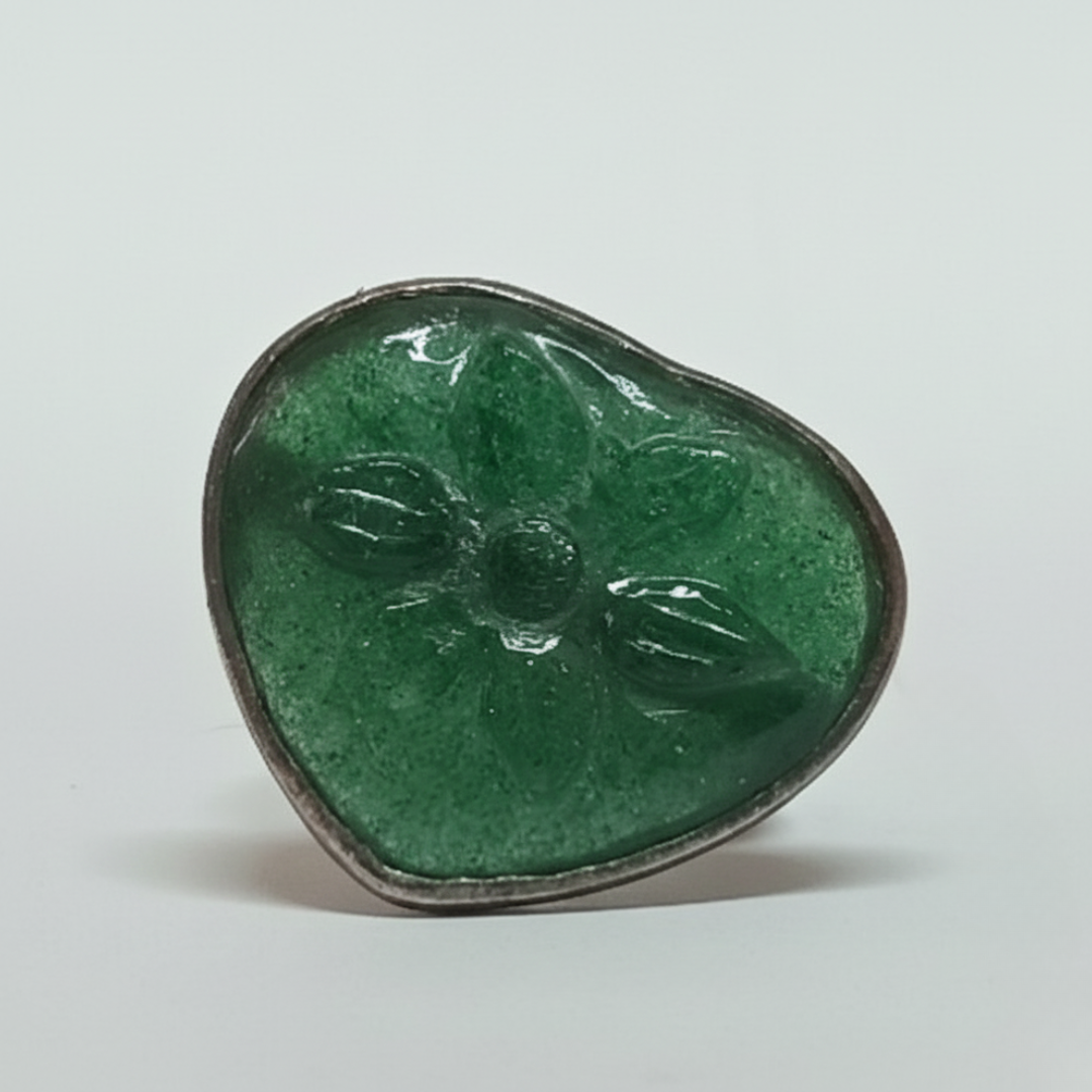 La Diamantes | Verdant Blossom Green Quartz Silver Ring